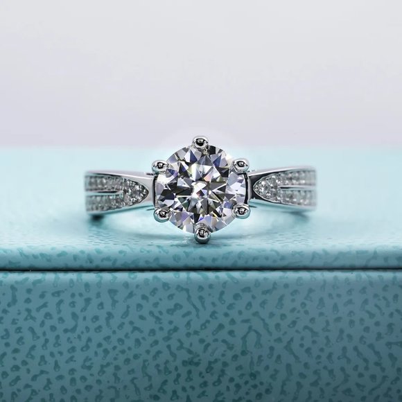 Certified 1ct. t.w. Moissanite Diamond Solitaire Wedding Engagement Ring NEW - Picture 4 of 17
